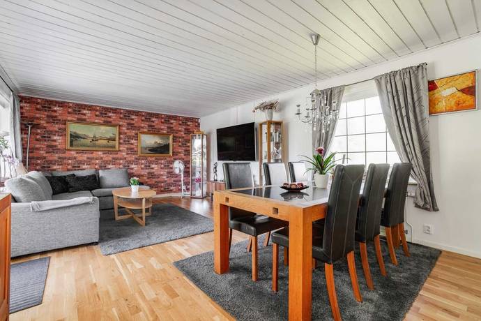 4 rum Villa på Brunnsgatan 9 Oskarström Halmstads kommun - bild 19