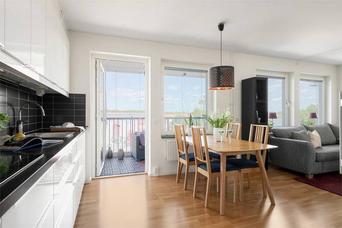 3 rum lägenhet på Wendela Hebbes gata 14  Fruängen, Stockholms kommun - bild 2