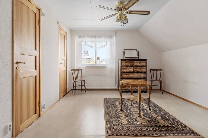 5 rum Villa på Malvavägen 19 Hälltorp  Hammarö kommun - bild 18