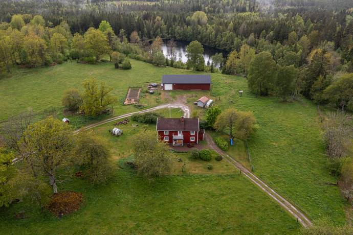 6 rum Gård med jordbruk på Gassgöljhult Lillagården Åseda Uppvidinge kommun - bild 28