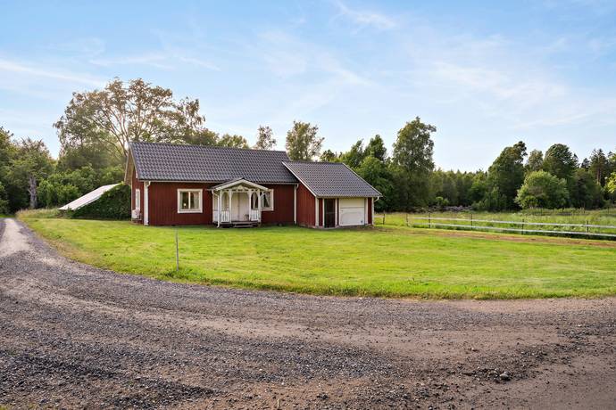 3 rum villa på Linnefälle 2 Virestad, Älmhults kommun - bild 1