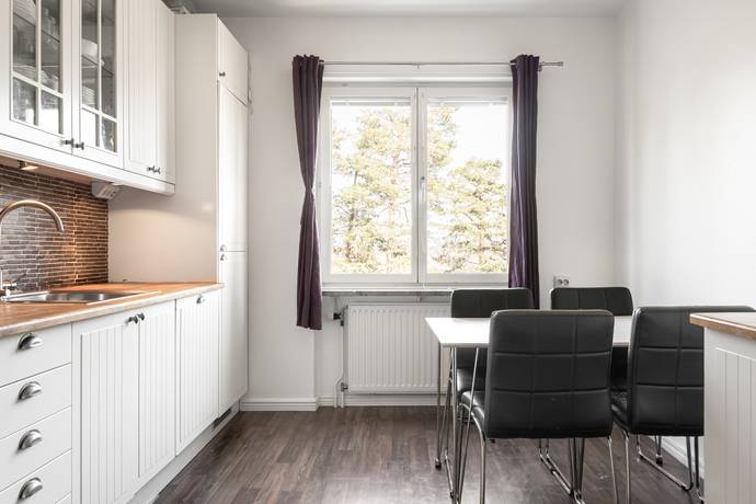 2 rum lägenhet på Mariekällgatan 36 Mariekäll, Södertälje kommun - bild 2
