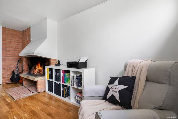 6 rum Radhus på Ängsullsvägen 5 Kälvesta Stockholms kommun - bild 22