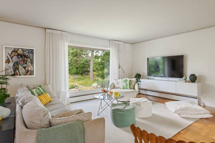 7 rum villa på Sandstensvägen 17 Ensta, Täby kommun - bild 3