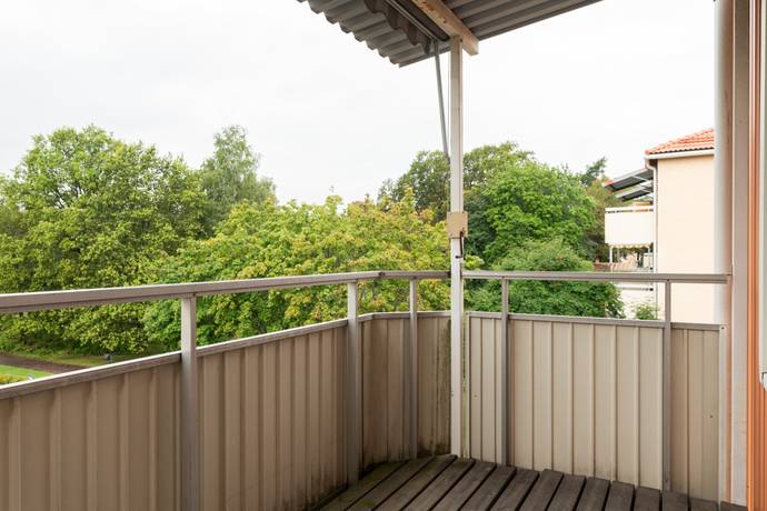 2 rum lägenhet på Hagagränd 1 Haga, Västerås kommun - bild 2