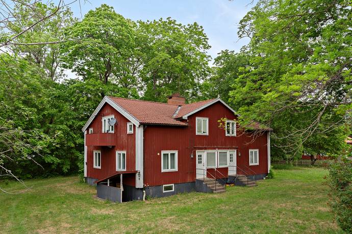 Smedernas väg 4, Orrefors, Nybro kommun