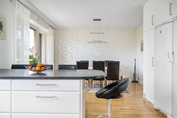 4 rum lägenhet på Jacob Ekbohmsgatan 26 Centralt, Söder, Norrköpings kommun - bild 4