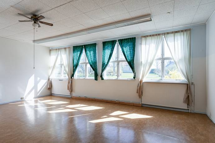 13 rum Villa på Axbergshammar 322 Örebro kommun - bild 32