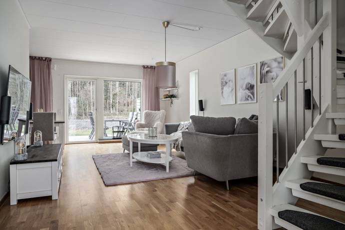 5 rum Radhus på Växelbruksvägen 63 Nedersta Trädgårdsstad Haninge kommun - bild 3