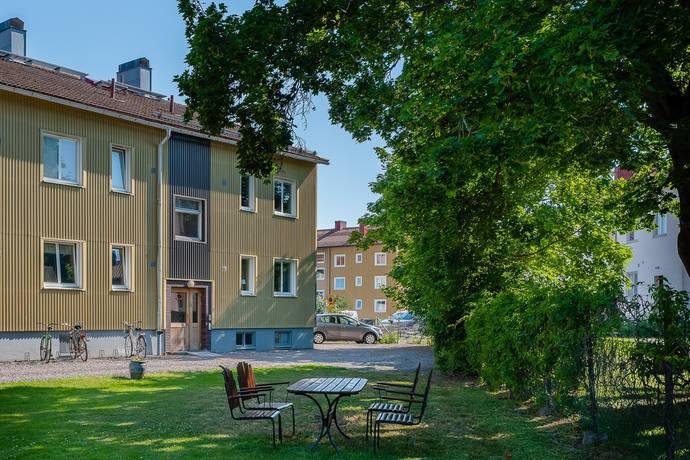 1 rum lägenhet på Östanvägen 3A Öster, Nyköpings kommun - bild 1