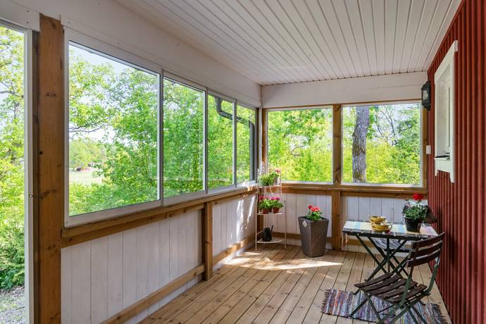 3 rum Vinterbonat fritidshus på Tomta-Ekevägen 82 A & B Tomta Norrtälje kommun - bild 9