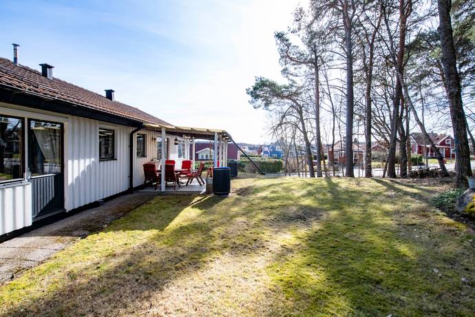 6 rum Villa på Runnavägen 42 Runna Kungsörs kommun - bild 25