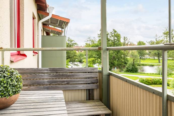 2 rum lägenhet på Trumpetaregatan 9A Örebro, Örebro kommun - bild 2