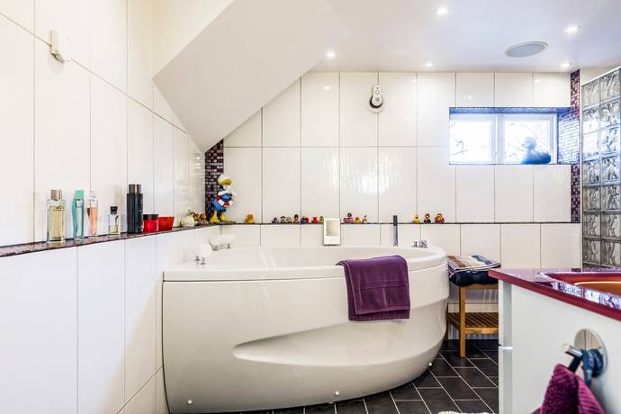 7 rum Villa på Våxnäsgatan 52 Karlstad Karlstads kommun - bild 40