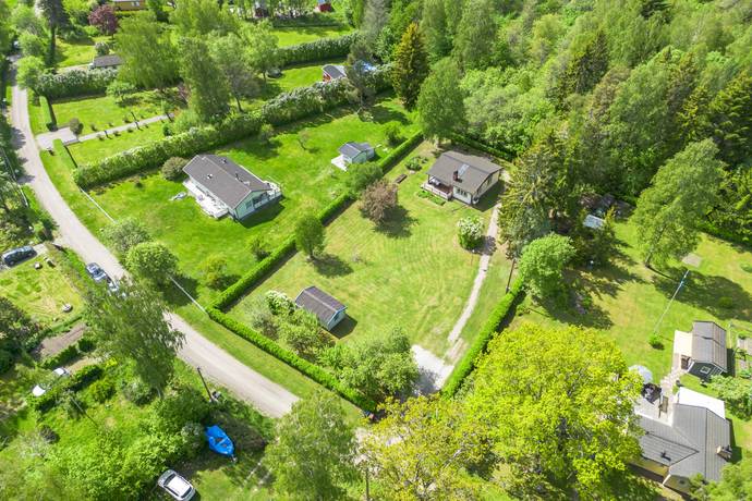 3 rum villa på Boviksvägen 4 Ekolsund, Enköpings kommun - bild 1