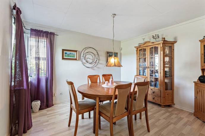 5 rum Villa på Bibacken 83 Länna Uppsala kommun - bild 16