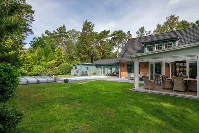 11 rum villa på Västra Lärkvägen 10 Ljungskogen, Vellinge kommun - bild 4