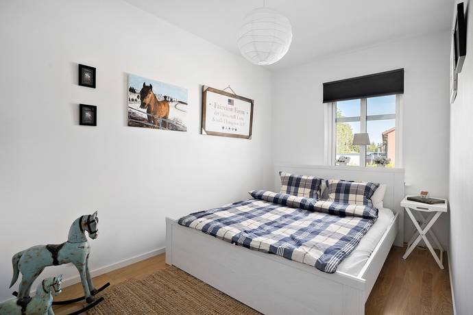 5 rum Radhus på Gyllenstiernas Allé 90  Steninge Slottsby Sigtuna kommun - bild 12