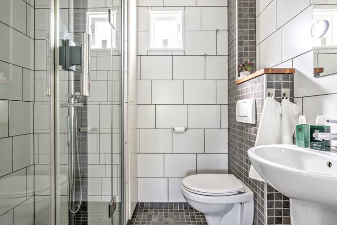 6 rum Villa på Husargatan 21 Rosenlund Jönköpings kommun - bild 11