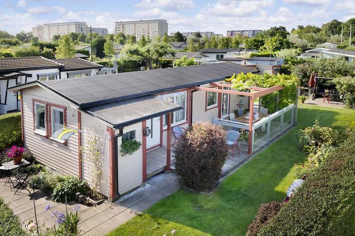 3 rum fritidshus på Melongången 335 Ärtholmens Sommarstad, Malmö kommun - bild 1