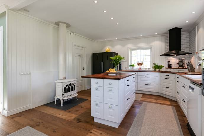 224 m² Villa på Mogetorp 204 Örebro kommun - bild 7