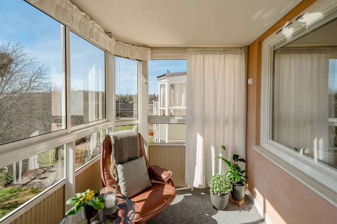 Gästgivarvägen 1A, Knivsta, Knivsta kommun