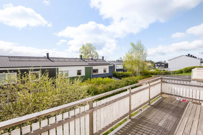5 rum Radhus på Asplövsgränd 124 Hässelby Norra Villastad Stockholms kommun - bild 9