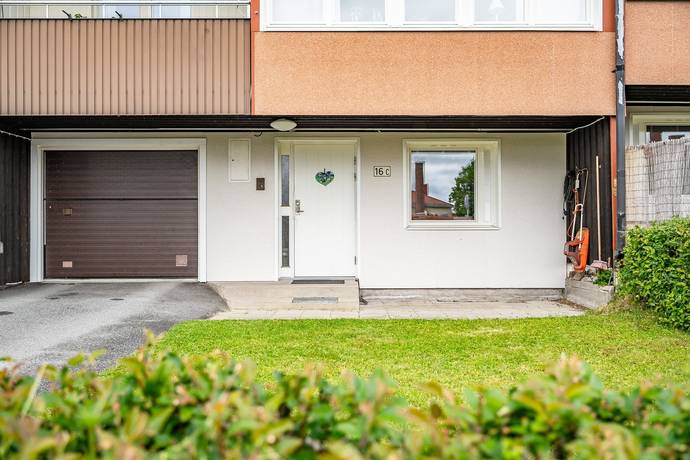 4 rum radhus på Barrtagsvägen 16C Ånge, Ånge kommun - bild 1