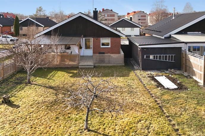 6 rum Villa på Lohes väg 4 Åkers Styckebruk Strängnäs kommun - bild 2
