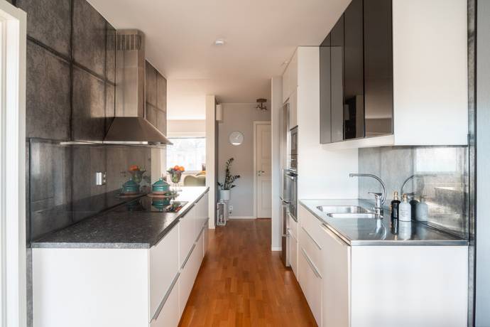 3 rum lägenhet på Ringduvegatan 41 Råby, Västerås kommun - bild 3
