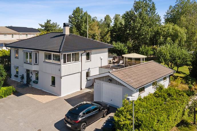 Lindsborgsvägen 13B, Ritorp, Södertälje kommun