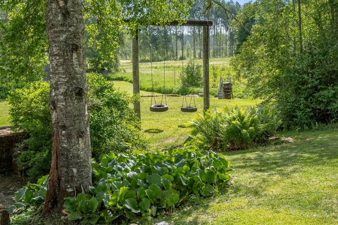 7 rum Gård/skog på Gäsjö 30 Norbergs kommun - bild 54