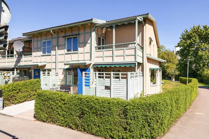 5 rum kedjehus på Ståltorpsgatan 54 Bäckalyckan, Jönköpings kommun - bild 1