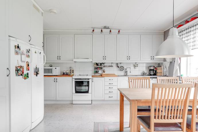 5 rum Villa på Trefaldighetsvägen 14 Tärnsjö Heby kommun - bild 8