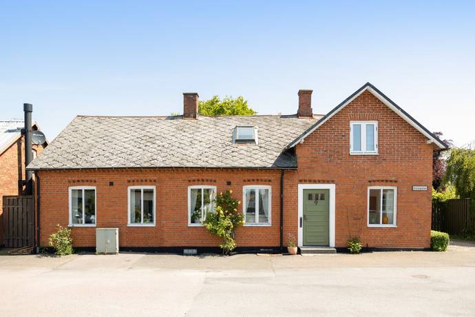 7 rum Villa på Änkegatan 9 Borrby Simrishamns kommun - bild 1