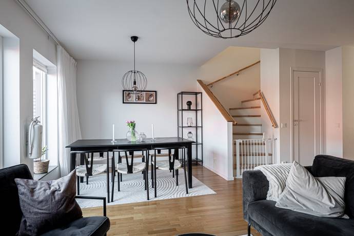 5 rum Radhus på Hagmarksgatan 14B Trädgårdsstaden Skövde kommun - bild 12