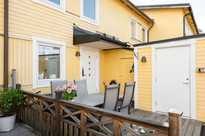 4 rum radhus på Radhusgatan 69 Sörberge, Timrå kommun - bild 1