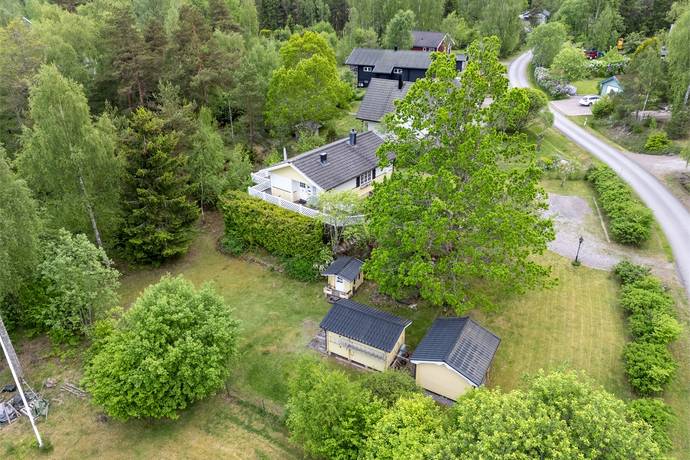 4 rum villa på Östersjövägen 13 Trosa  Stensund, Trosa kommun - bild 1