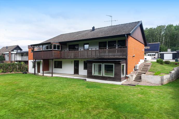 7 rum villa på Slöjdgatan 18 Billesholm, Bjuvs kommun - bild 2
