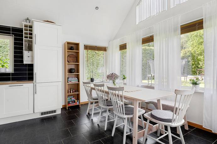 70 m² Villa på Lekbäcksvägen 10B Lekebergs kommun - bild 17