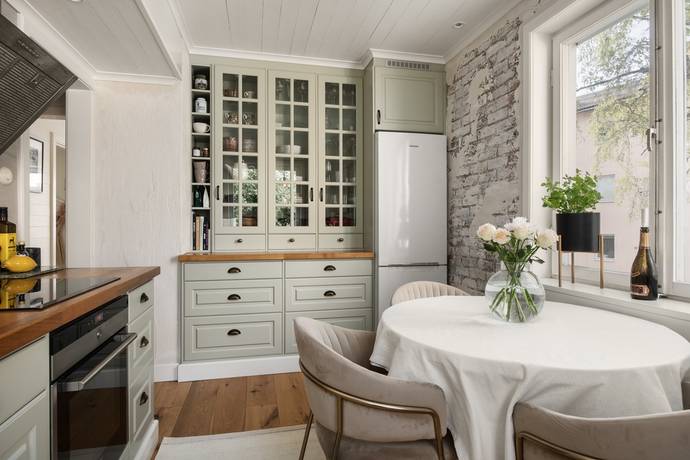 2 rum lägenhet på Bordsvägen 33B, 2tr Gubbängen, Stockholms kommun - bild 1