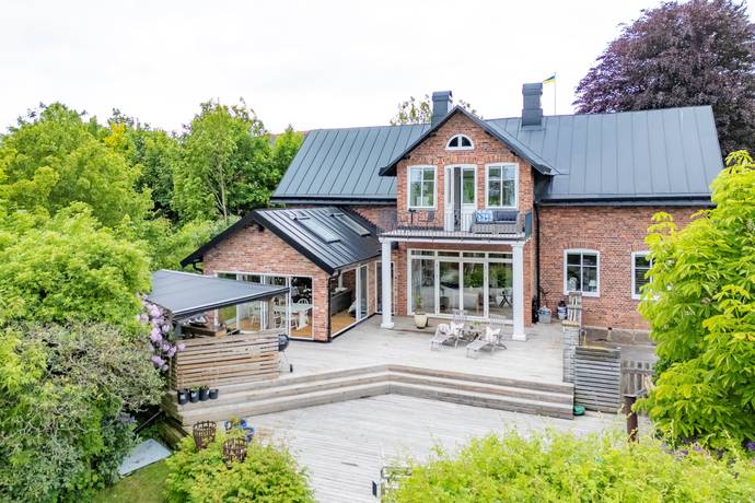 7 rum villa på Jesper digsmedsgatan 18 Halmstad - Väster, Halmstads kommun - bild 1