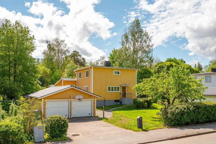 7 rum villa på Hamngatan 15 Hedgrind, Sandvikens kommun - bild 2