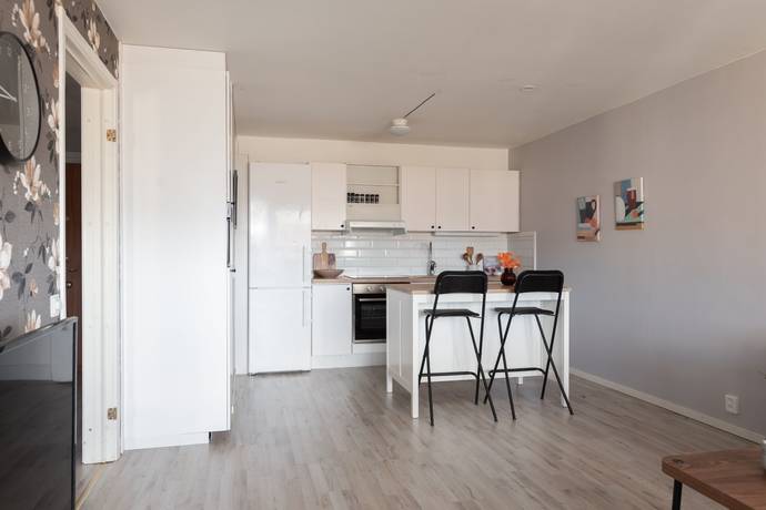2 rum lägenhet på Släggkastargatan 16 Rönnby, Västerås kommun - bild 3