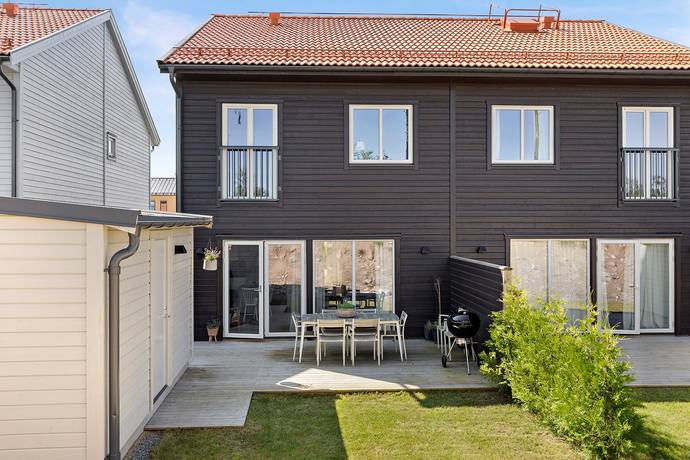 5 rum parhus på Bagarstugans väg 78 Steninge Slottsby, Sigtuna kommun - bild 2