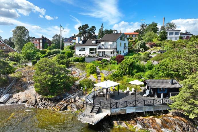 8 rum villa på Vädurstigen 17 Käppala, Lidingö kommun - bild 1