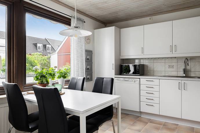 3 rum Radhus på Sparrfeltsgatan 226 Kristineberg Borås kommun - bild 9