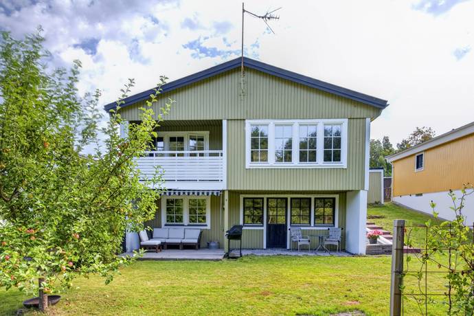 Christinelundsvägen 14, Hitorp, Nora kommun