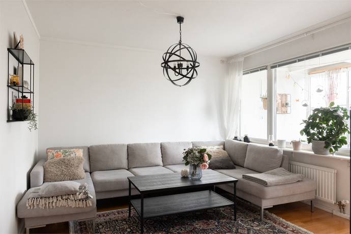 3 rum lägenhet på DRAGVERKSGATAN 21 Bäckby, Västerås kommun - bild 5