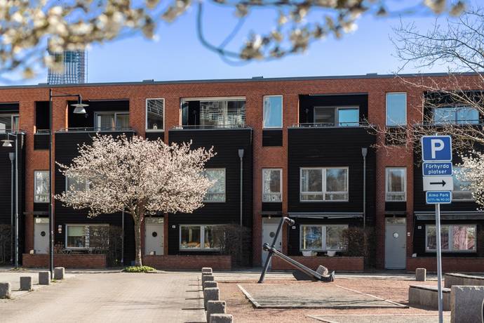 Sörhallspromenaden 45 i Sannegården, Göteborgs kommun - Radhus till ...